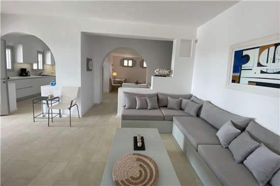 Villa Dioni Paros. A luxury Villa in Paros Greece